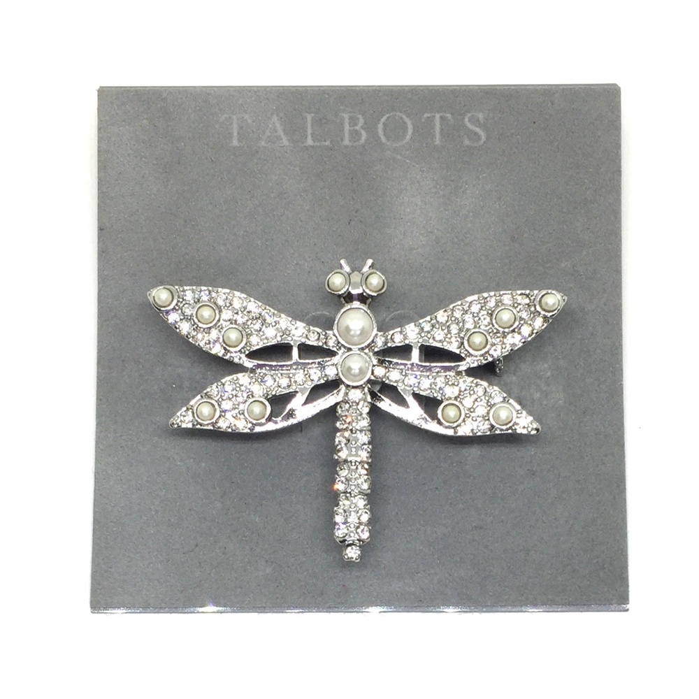Gorgeous vintage Talbots dragonfly brooch! Spring glam